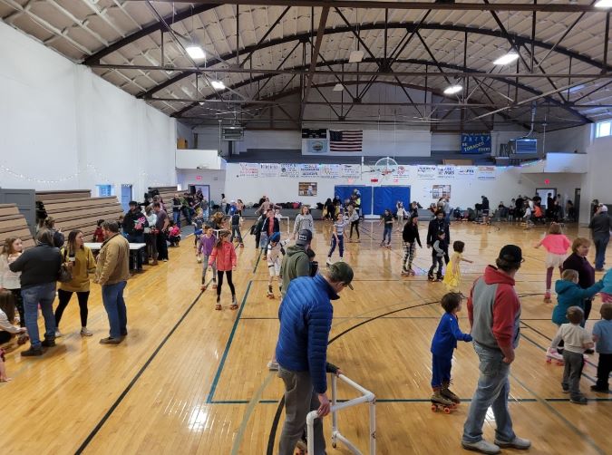 The crowd at one of the first community skate nights in Livingston